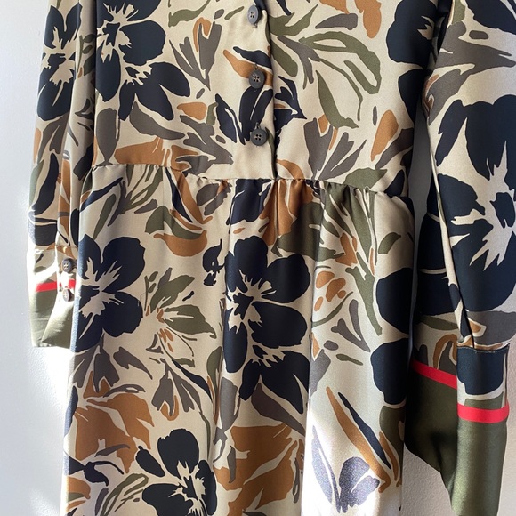 Never worn Zara leaf cameo dress - Picture 7 of 7